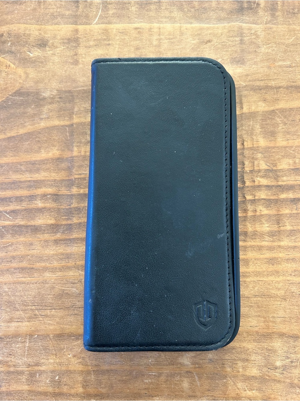 SHIELDON Leather Folio Wallet Phone Case in Black - IPhone 14